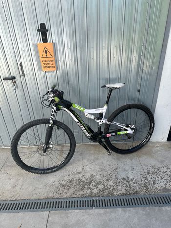 Used Cannondale Scalpel-Si Carbon 4 2017 2017 Mountainbike — image 8 of 13