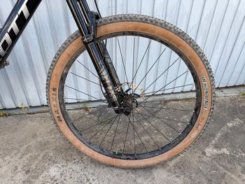 Used Scott Spark RC Comp 2023 2023 Mountainbike, Black, 29 — image 13 of 19