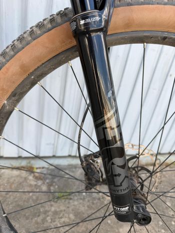 Used Scott Spark RC Comp 2023 2023 Mountainbike, Black, 29 — image 11 of 19