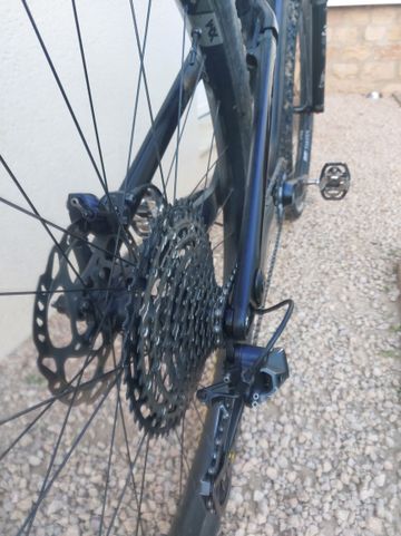 Tweedehands Canyon Neuron CF 8 — US 2022 2022 Mountainbike — afbeelding 2 van 5