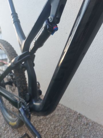 Tweedehands Canyon Neuron CF 8 — US 2022 2022 Mountainbike — afbeelding 5 van 5