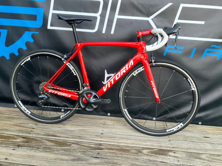 Used Victoria Rayor 2017 Road & Gravel, Red — image 1 of 5