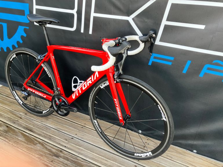 Used Victoria Rayor 2017 Road & Gravel, Red — image 3 of 5
