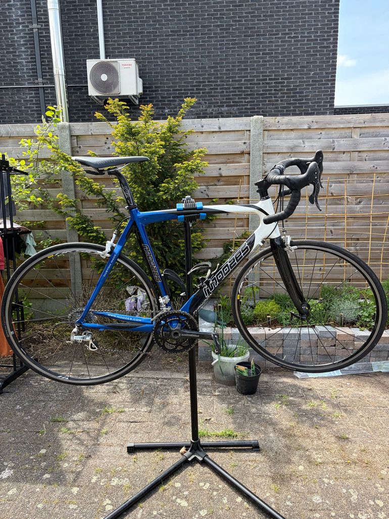 Used Moozes Moozes Custom Campagnolo Chorus 2009 Road & Gravel, Nero — image 1 of 6