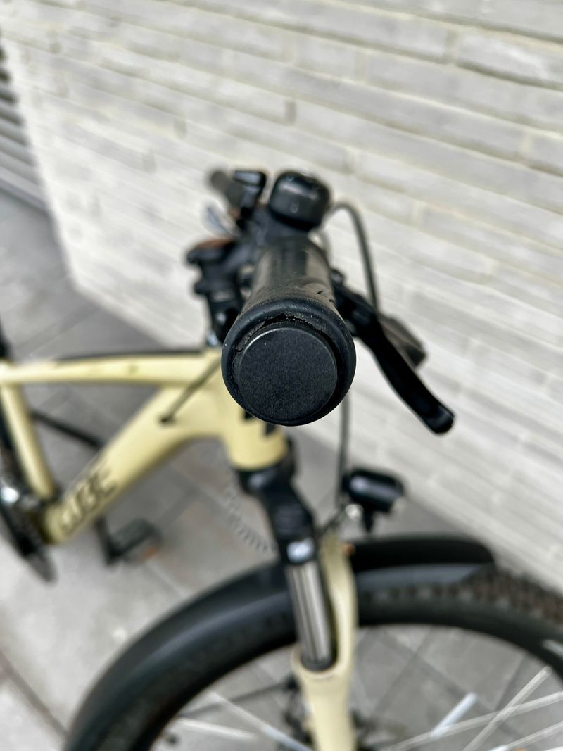 Použité CUBE AIM, ALLROAD 2022 2022 Urban — obrázek 8 z 8