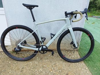 RIVERSIDE, Carbon Gravel Bike SRAM Rival eTap AXS
