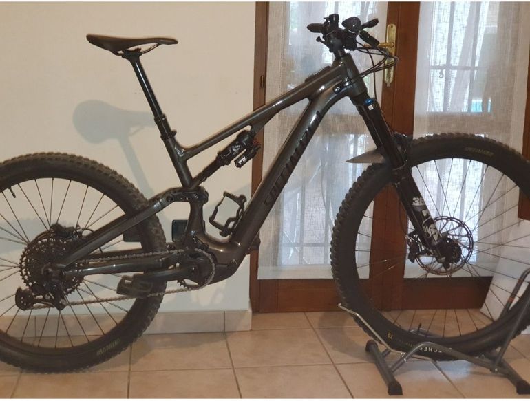 Used Specialized Turbo Levo SL Comp Alloy 2025 2025 Mountainbike, Light Gray, 29 — image 1 of 8