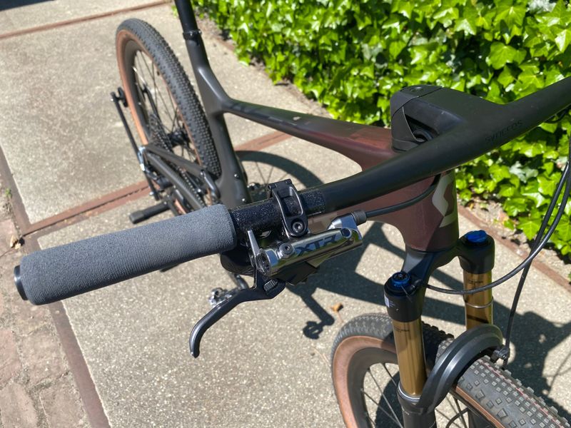 Scott Spark RC SL TR 2024 2024 Mountainbike de segunda mano, Negro — imagen 7 de 19