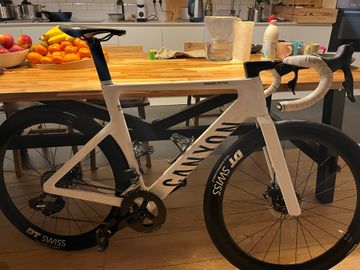 Brugt Canyon Aeroad CF SLX 7 AXS 2025 2025 Road & Gravel — billede 10 af 16