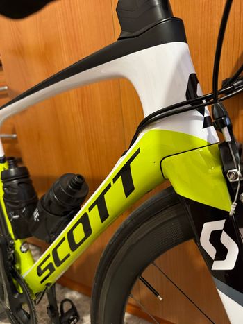 Used Scott Foil 30 2017 2017 Road & Gravel, White — image 5 of 5