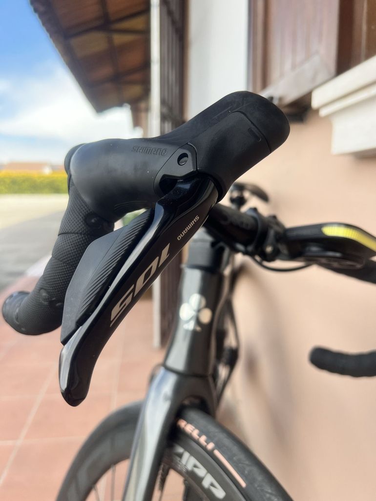 Used Colnago V4 Shimano 105 Di2 2025 2025 Road & Gravel, Light Gray — image 2 of 6