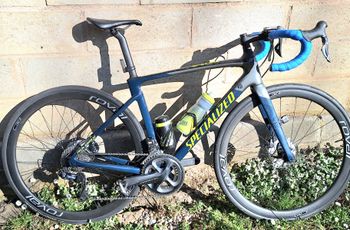 Used Specialized Roubaix Expert 2020 2020 Road & Gravel, Blue — image 1 of 4