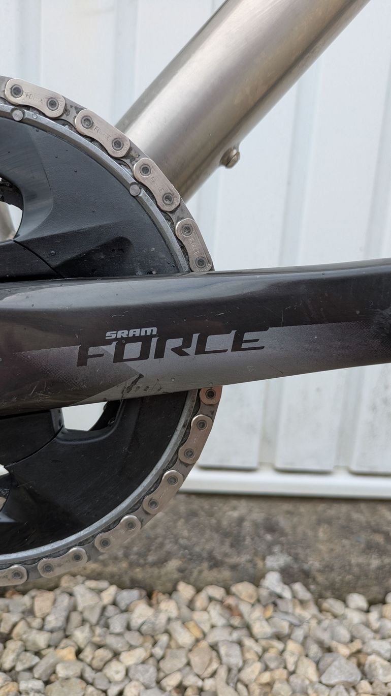 Used Leon Torrentibus Léon Genus 2024 Road & Gravel, Light Gray — image 5 of 7