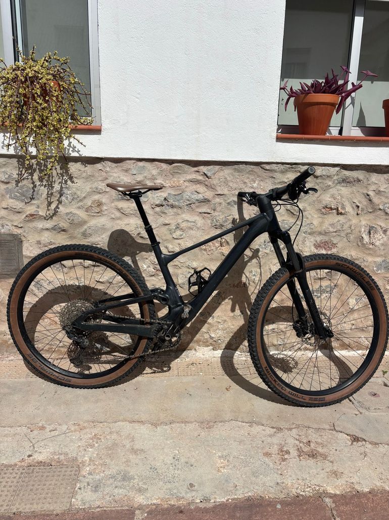 Used Scott Spark 960 black (EU) 2023 2023 Mountainbike, Schwarz, 29 — image 1 of 13