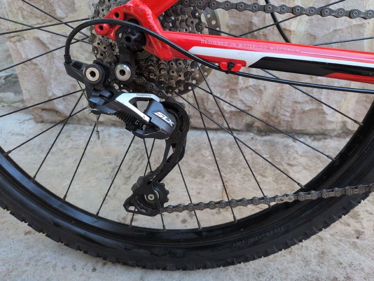 Used Trek 4700 2014 2014 Mountainbike, Red, 26 — image 3 of 5
