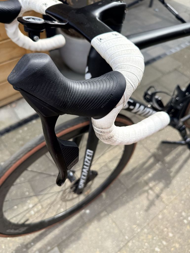 Used Specialized Tarmac SL8 Pro - SRAM Force eTap AXS 2024 2024 Road & Gravel, Black — image 8 of 8