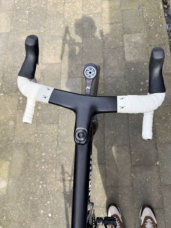 Used Specialized Tarmac SL8 Pro - SRAM Force eTap AXS 2024 2024 Road & Gravel, Black — image 6 of 8