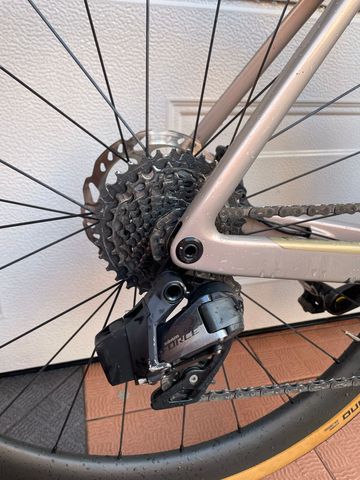 Scott Addict SRAM Force 2022 Road & Gravel de segunda mano, Gris claro — imagen 9 de 9