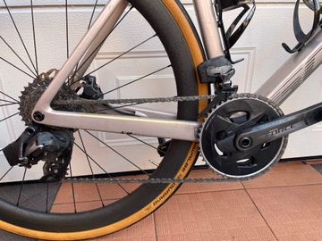 Scott Addict SRAM Force 2022 Road & Gravel de segunda mano, Gris claro — imagen 6 de 9