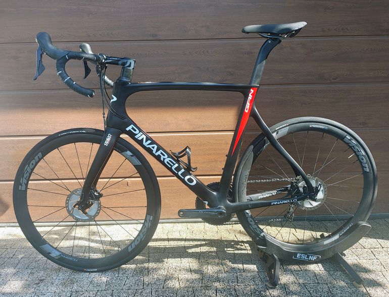 Used Pinarello GAN Disk Easy-Fit 105 Bike 2020 2020 Road & Gravel, Black — image 2 of 9