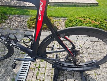 Used Pinarello GAN Disk Easy-Fit 105 Bike 2020 2020 Road & Gravel, Black — image 8 of 9