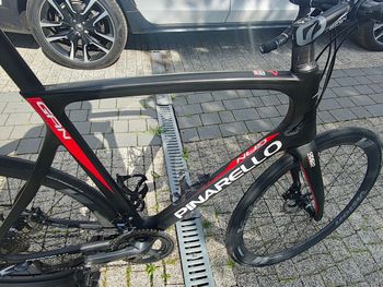 Used Pinarello GAN Disk Easy-Fit 105 Bike 2020 2020 Road & Gravel, Black — image 7 of 9