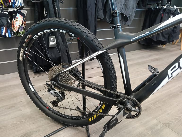 Used Price Prénium 2022 Mountainbike, Black — image 2 of 6