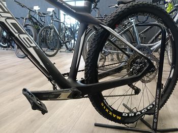 Used Price Prénium 2022 Mountainbike, Black — image 3 of 6