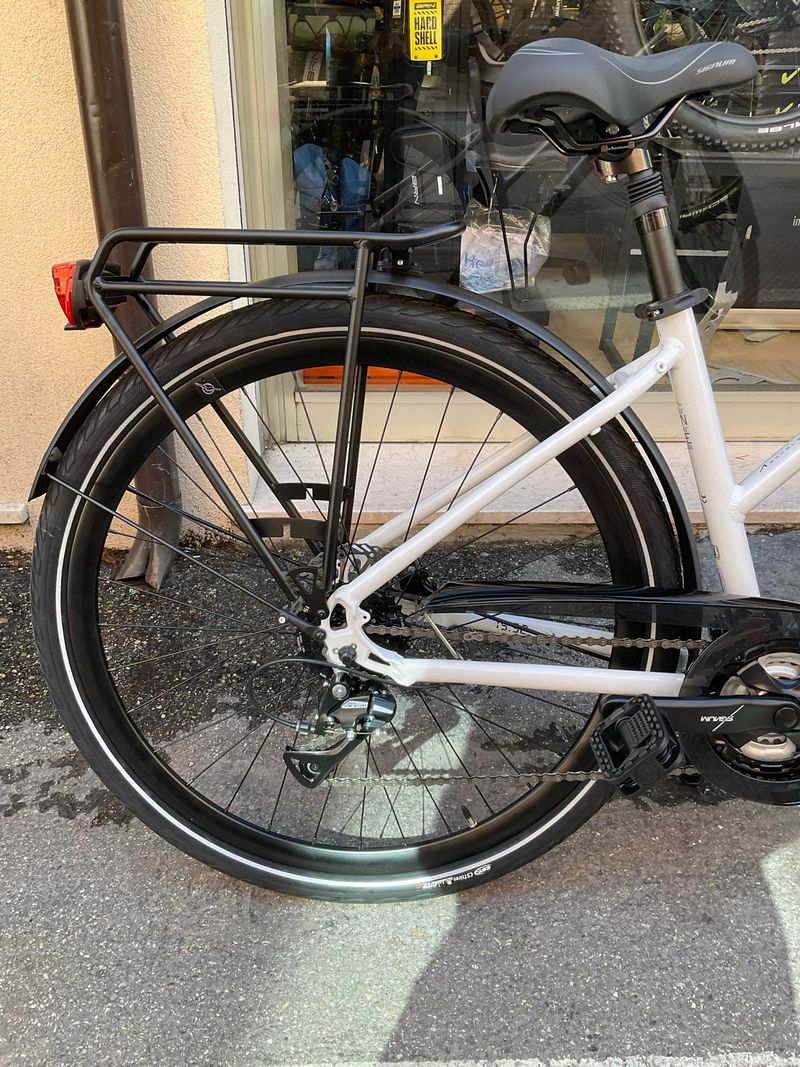 Used LOMBARDO Custom Shimano Acera 2026 Urban, White — image 3 of 4