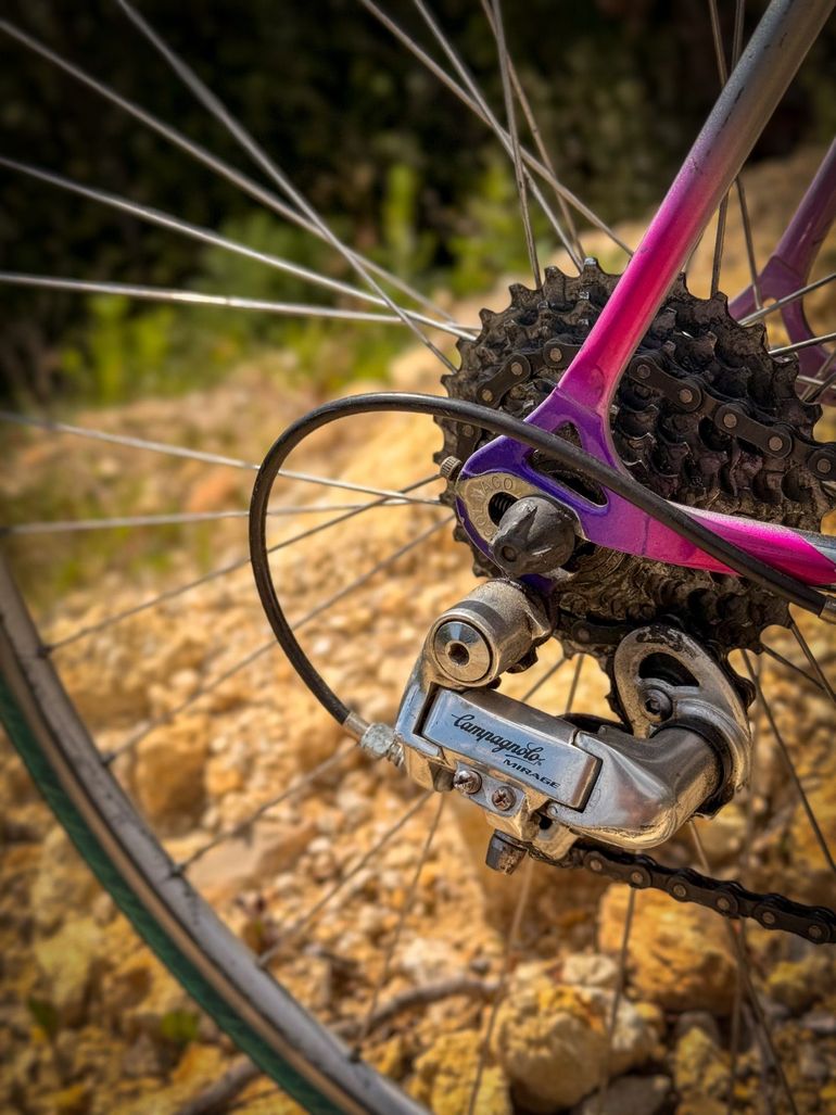 Used Colnago Decor Other Campagnolo 1988 Road & Gravel, Violett — image 7 of 9