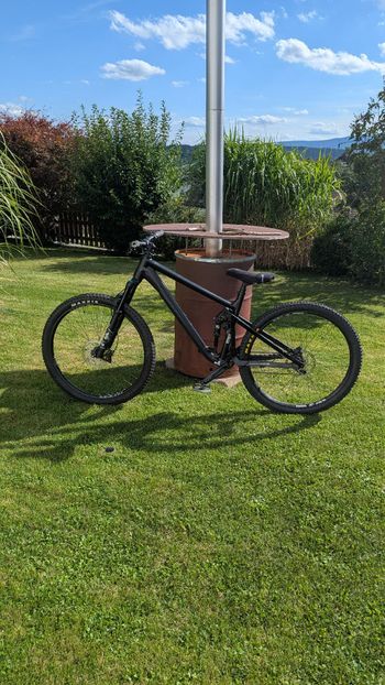 Used Ghost RIOT AM Essential 2021 2021 Mountainbike, Negro — image 1 of 9