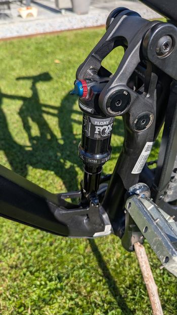 Used Ghost RIOT AM Essential 2021 2021 Mountainbike, Negro — image 9 of 9