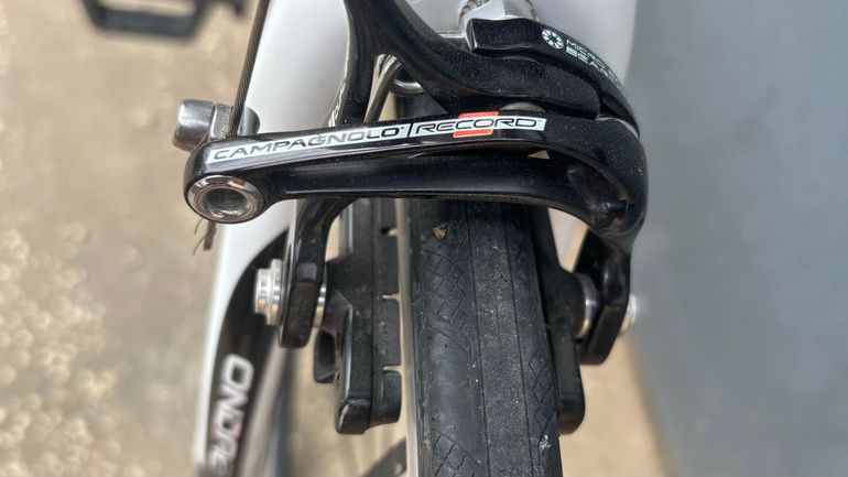 Used Pinarello Dogma 60.1 BOB Frameset 2021 2021 Road & Gravel, White — image 9 of 13