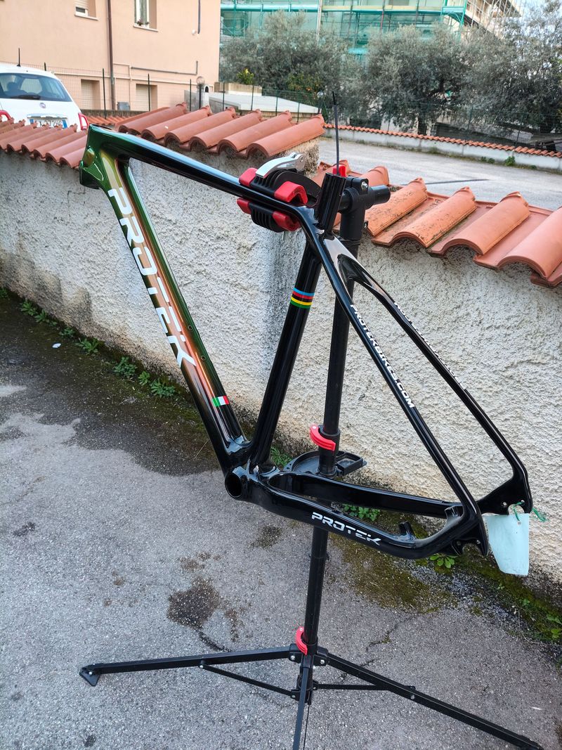 Used Protek V9c Frameset 2023 MTB