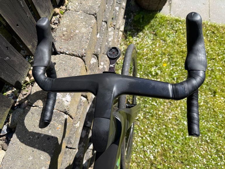 Used Trek Madone SLR 7 Gen 7 2023 2023 Road & Gravel — image 5 of 8