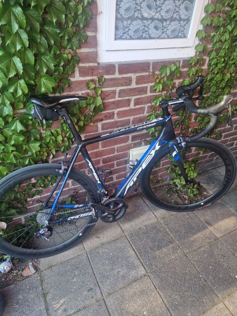 Used Apex Apex Custom Shimano Ultegra 2016 Road & Gravel, Black — image 1 of 6