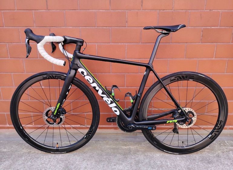 Used Cervélo R5 Dura Ace Di2 2022 2022 Road & Gravel, Black — image 1 of 8