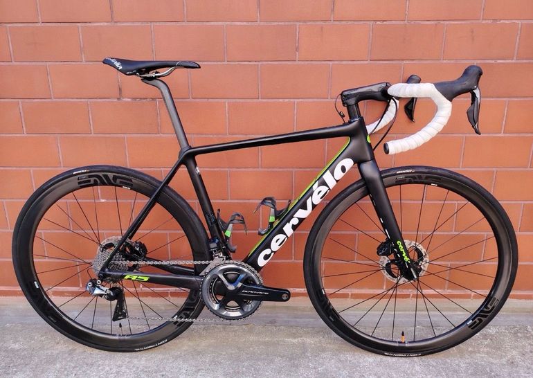 Used Cervélo R5 Dura Ace Di2 2022 2022 Road & Gravel, Black — image 2 of 8