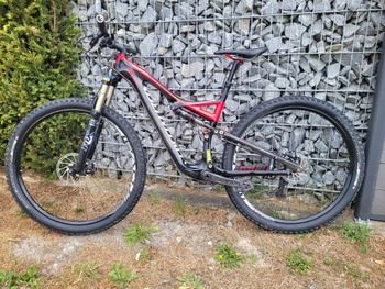 Used Specialized Stumpjumper FSR Expert Carbon 29 2012 2012 Mountainbike, Black, 29 — image 2 of 9
