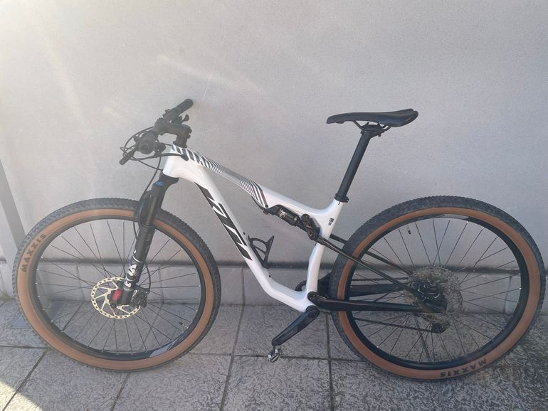 Used KTM SCARP ELITE 2023 2023 Mountainbike, White, other — image 2 of 11