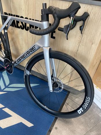 Used Lapierre Xelius DRS 8.0 AXS 2025 2025 Road & Gravel, Light Gray — image 2 of 3