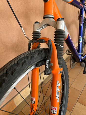 Used Merida Speeder Shimano Deore 2000 Mountainbike, Orange — image 9 of 11