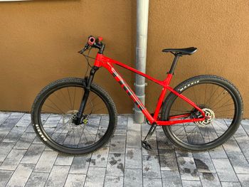 Trek, Marlin 8 2022