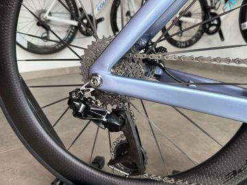 Used Colnago Y1Rs Shimano Dura Ace Di2 2026 Road & Gravel, White — image 4 of 19