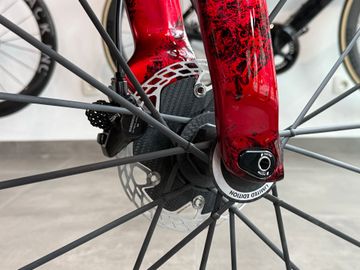 Used Factor One Shimano Dura Ace Di2 2026 Road & Gravel, Red — image 15 of 18