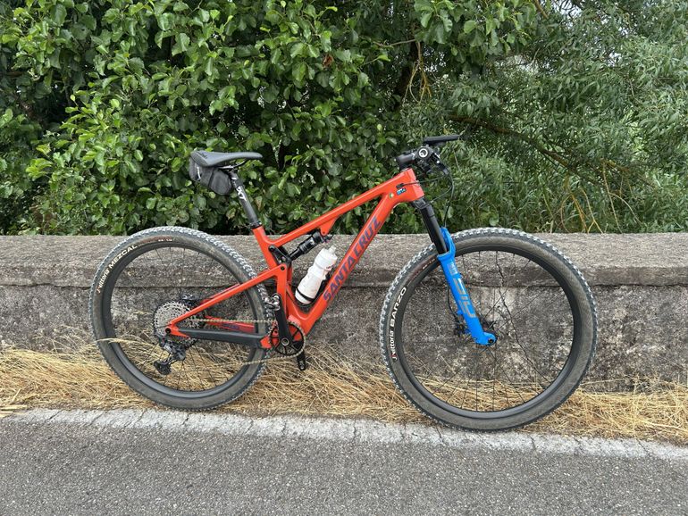 Used Santa Cruz Blur R / Carbon C / 29 2019 Frameset 2019 Mountainbike, Red, 29 — image 5 of 5