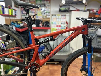 Used Santa Cruz Blur R / Carbon C / 29 2019 Frameset 2019 Mountainbike, Red, 29 — image 3 of 5