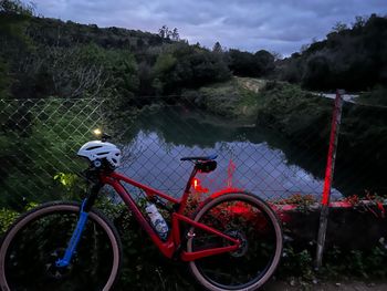 Used Santa Cruz Blur R / Carbon C / 29 2019 Frameset 2019 Mountainbike, Red, 29 — image 2 of 5