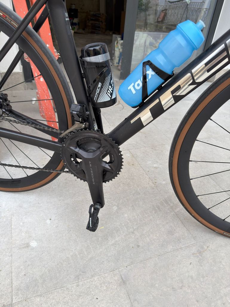 Used Trek Madone Shimano Ultegra Di2 2025 Road & Gravel, Black — image 3 of 7