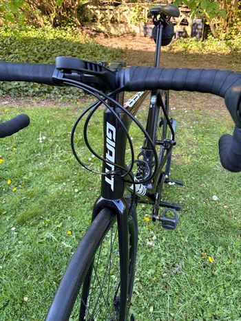 Used Giant TCR Advanced 2 Disc 2021 2021 Road & Gravel, Black — image 10 of 25